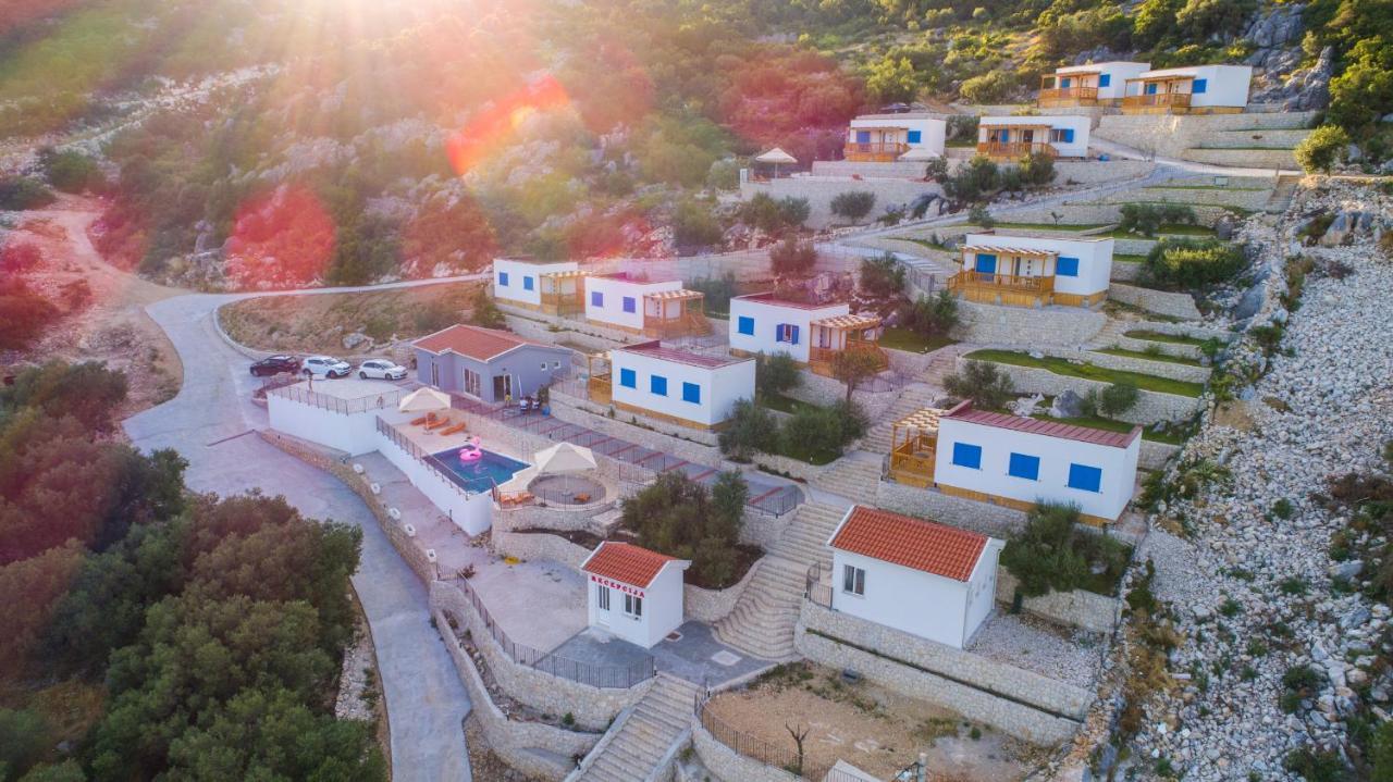 Camping Homes Grot Gradac  Exterior photo